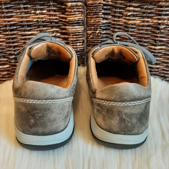 Keen 6.5 Presidio Leather Hiking Shoes Green Casual Oxfords Walking Gorpcore - Picture 3 of 7